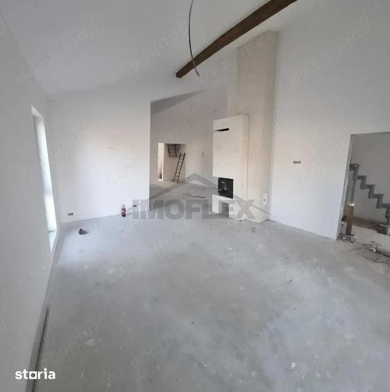 Casă cu 4 camere cu Teren 400 Mp în Ghiroda