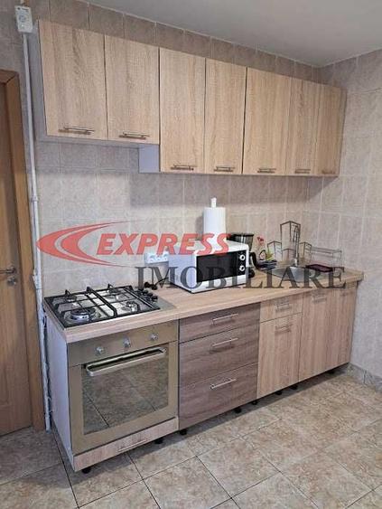 Apartament cu 2 camere semidecomandat în Vitan