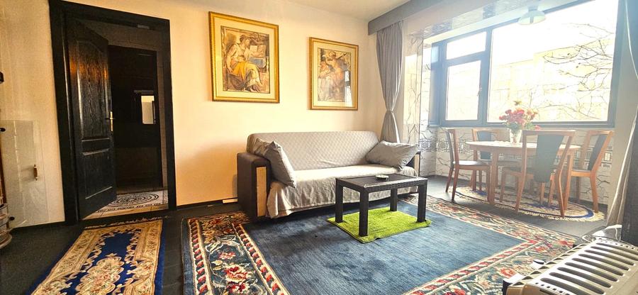 Apartament cu 2 camere semidecomandat în City Park Mall