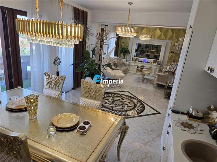 Apartament cu 3 camere decomandat în Copou