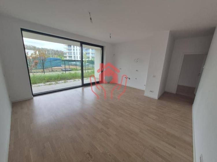Apartament cu 2 camere decomandat, mobilat în Băneasa