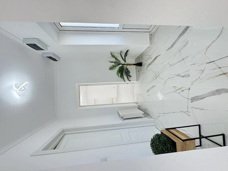 Casă cu Teren 370 Mp în Bucium