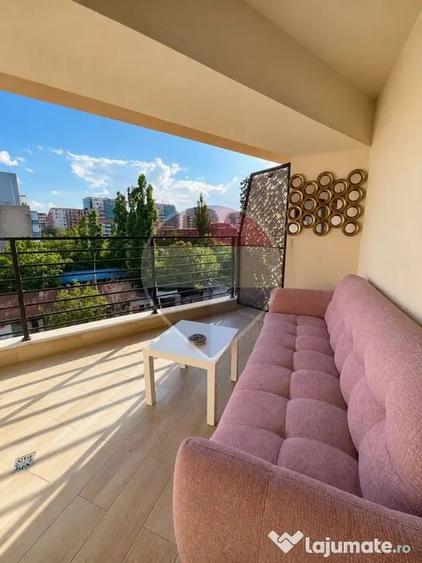 Apartament cu 2 camere semidecomandat în Calea Plevnei
