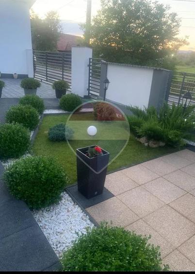 Casă cu 3 camere cu Teren 1169 Mp în Rona de Jos