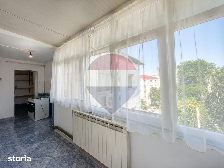 Apartament cu 3 camere în Cornișa