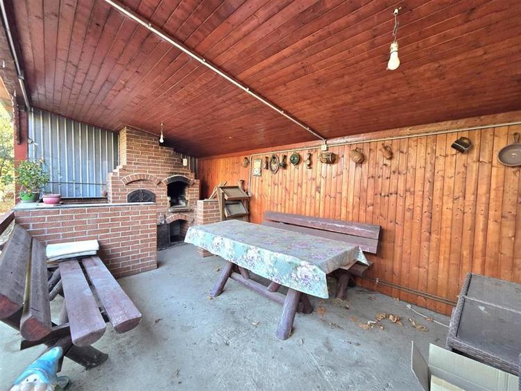 Casă individuală cu 4 camere cu Teren 549 Mp în Podgoria