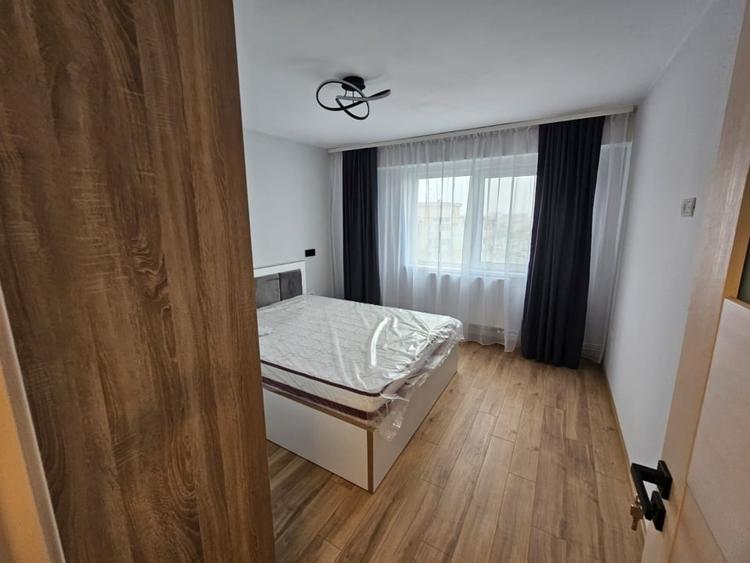 Apartament 3 camere de inchiriat | Zona Tomis 3 - 3