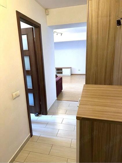 Apartament 3 camere, etaj 1, parcare inclusa, 2 băi, zona Trapezului - 4