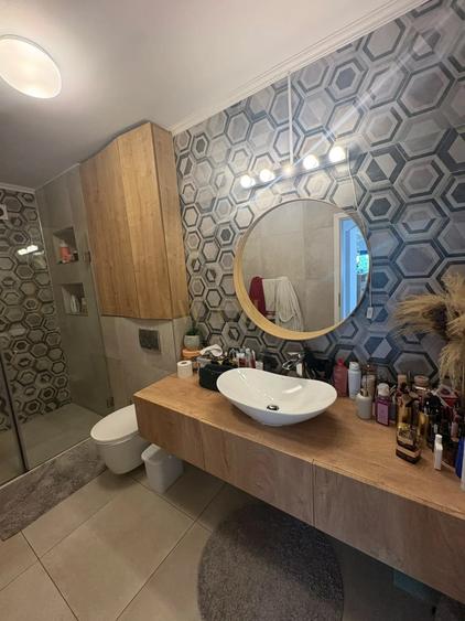 Casă individuală cu 5 camere cu Canalizare în Dâmbul Rotund