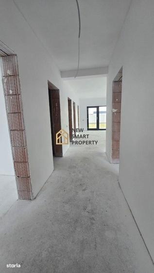 Casă cu 4 camere cu Teren 553 Mp în Sântandrei