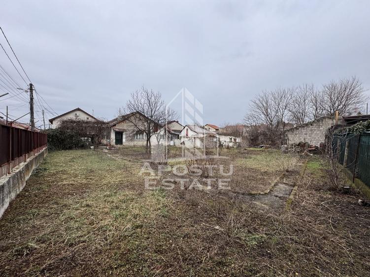 Casă individuală cu 3 camere cu Canalizare în Ronaț