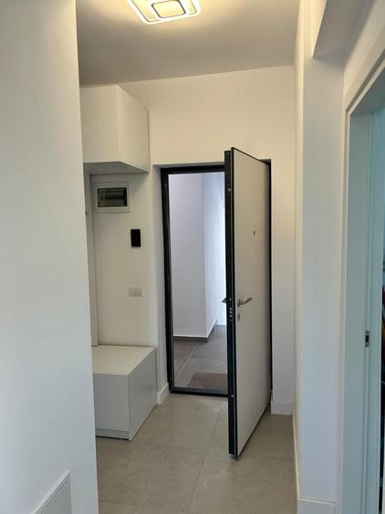 Apartament cu 2 camere decomandat, mobilat în Pipera