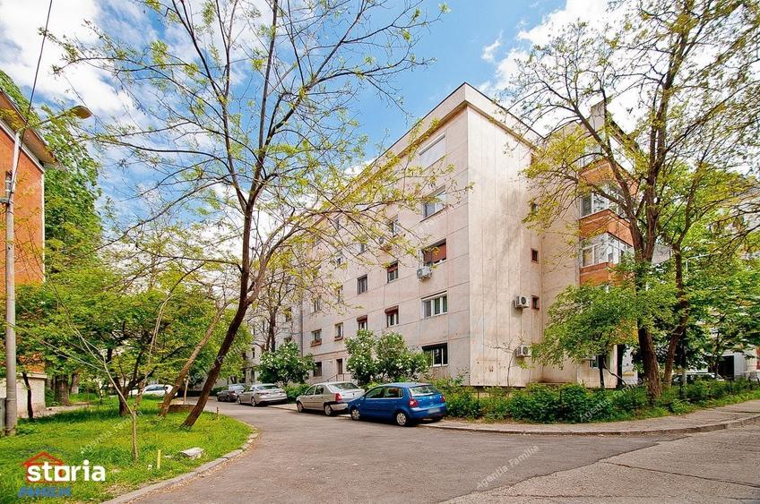 Apartament cu 2 camere decomandat în Port
