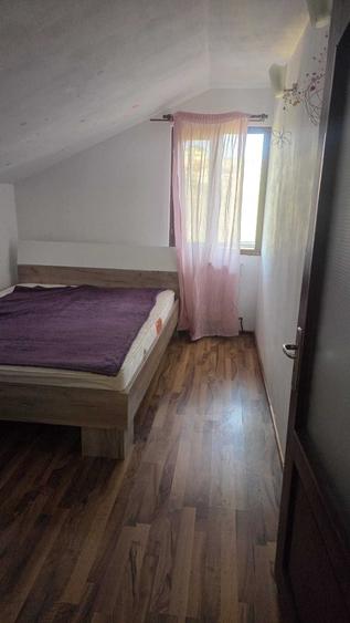 Apartament cu 3 camere decomandat în Exterior Vest