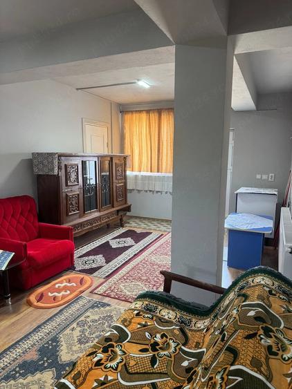 Garsonieră semidecomandată în Pârneava