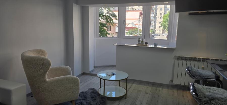 Rahova Salaj, complet renovata/mobilata/utilata lux, finisaje top, AC - 6