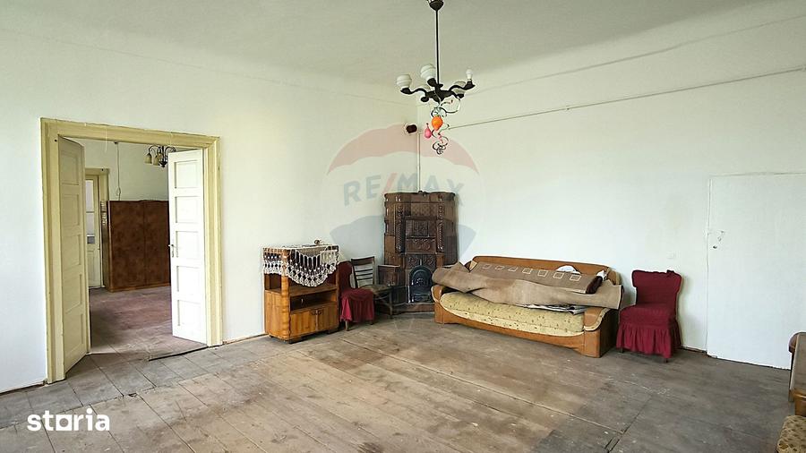 Casă cu 3 camere cu Teren 470 Mp în Dumbrăveni
