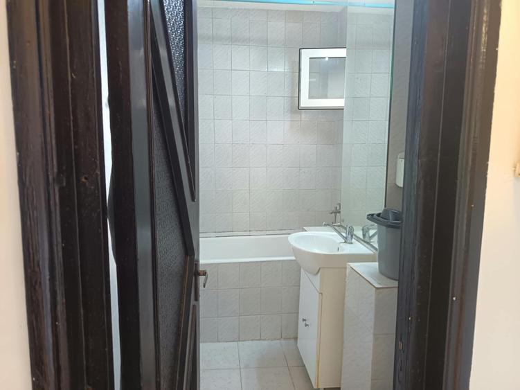 Apartament cu 2 camere decomandat în Pantelimon