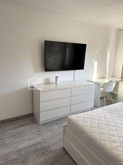 Apartament decomandat, etaj 3/4, Intre Lacuri - 4