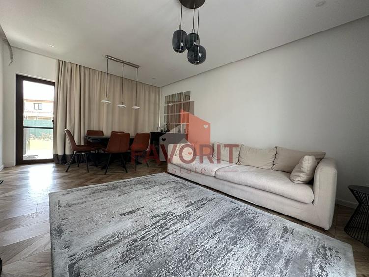 Duplex cu 4 camere cu Canalizare în Săcălaz
