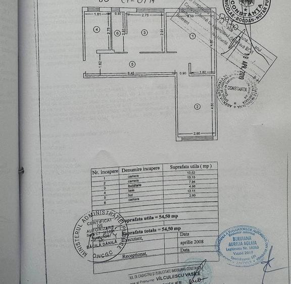 Apartament cu 2 camere decomandat în Casa de Cultură