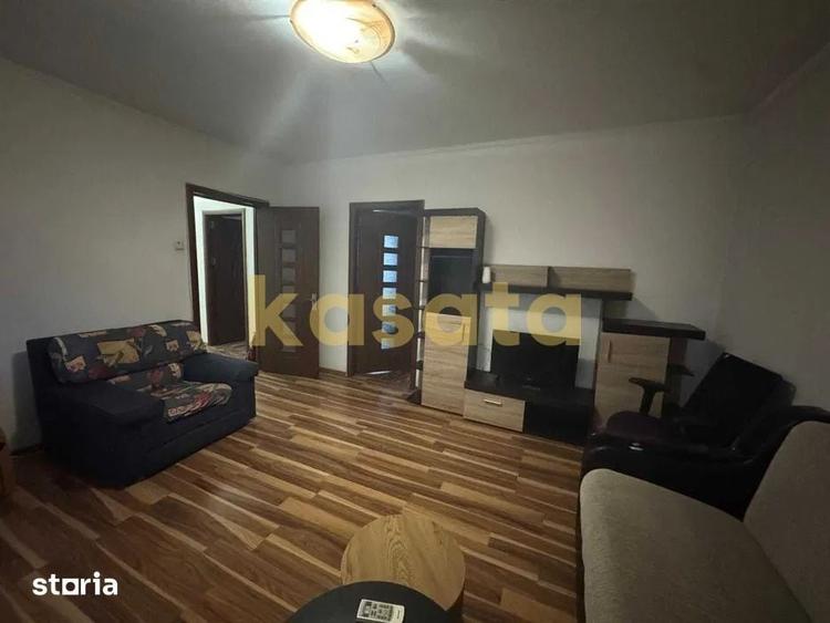 Apartament cu 3 camere în Drumul Taberei