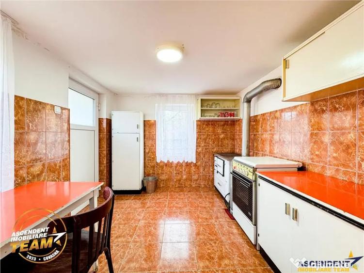 Casă cu 2 camere cu Teren 4963 Mp în Dalnic