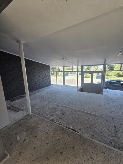 Spațiu comercial, de 380 mp, în Central