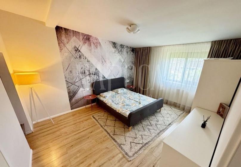 Duplex cu 5 camere cu Canalizare în Florești