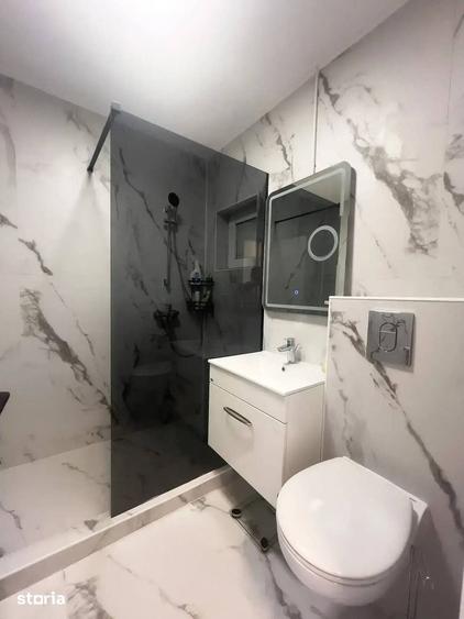 Apartament cu 3 camere decomandat în Grivița