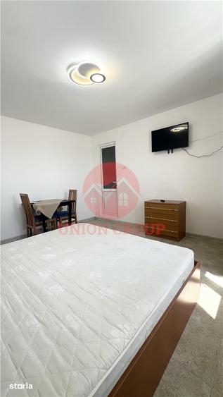 Spațiu comercial, de 200 mp, în Limanu