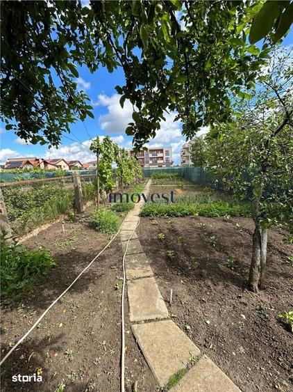 Casă cu 5 camere cu Teren 250 Mp în Aurel Vlaicu
