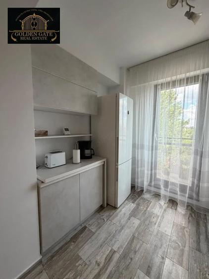 Apartament cu 2 camere decomandat în 1 Mai