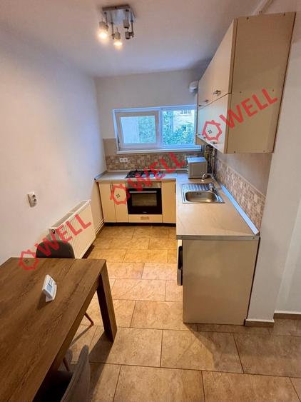 Apartament cu 2 camere în Simeria