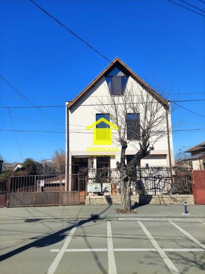 Casă individuală cu 5 camere cu Canalizare în Gheorgheni