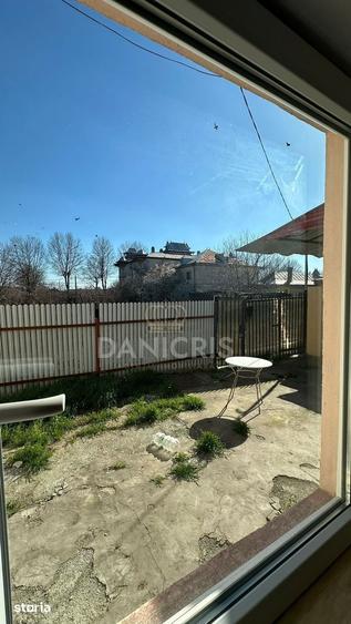Casă cu 3 camere decomandat cu Teren 275 Mp în Palas