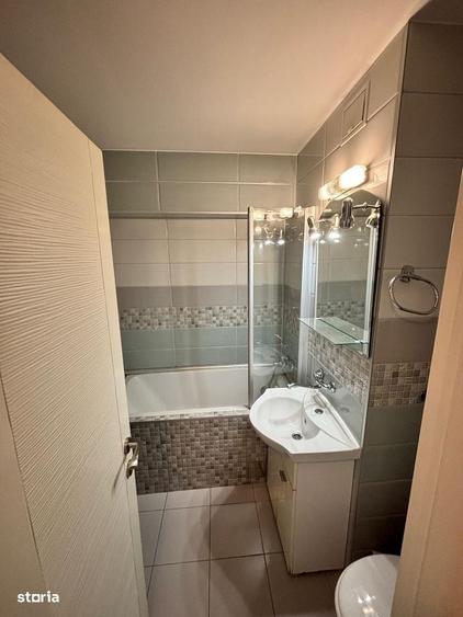 Apartament cu 3 camere decomandat în Ultracentral