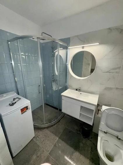 Garsonieră decomandată în Muncii