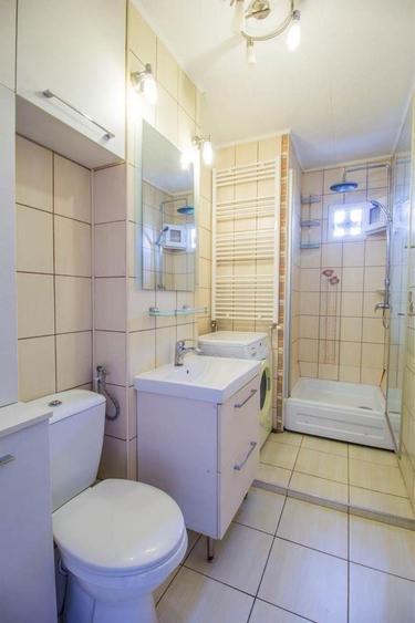 Apartament cu 2 camere semidecomandat în Astra