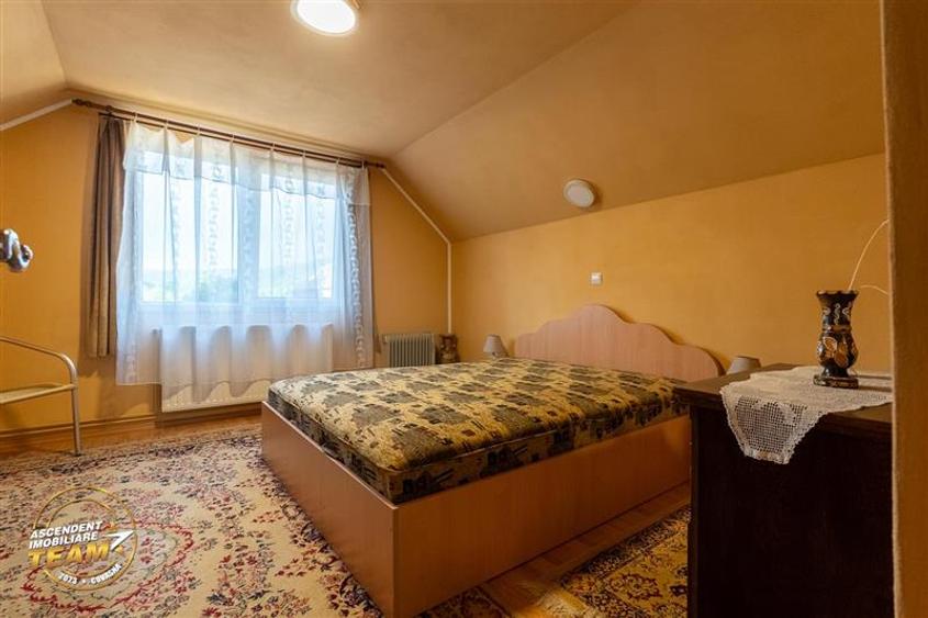 Casă cu 5 camere cu Piscina în Lutoasa