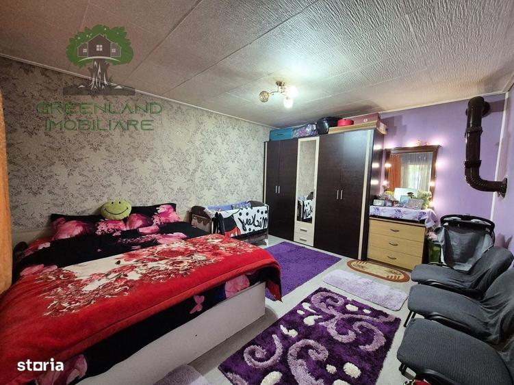 Casă cu 4 camere în Vulturi