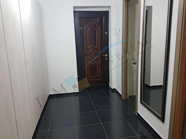Garsonieră decomandată în Nerva Traian