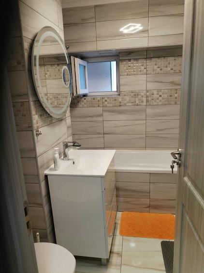 Apartament cu 2 camere decomandat în Sud