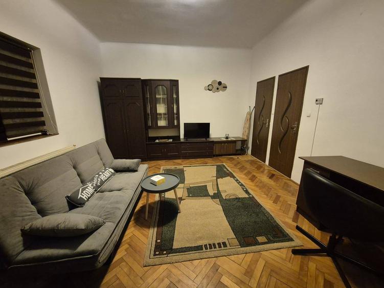 Garsonieră decomandată în Zorilor
