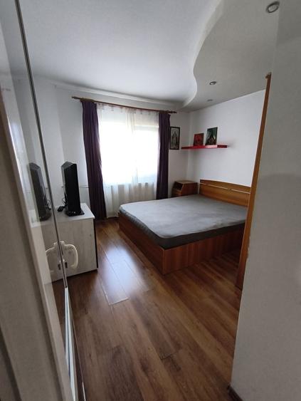 Apartament cu 2 camere decomandat în 9 Mai