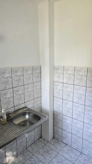 Garsonieră decomandată în Exterior Vest