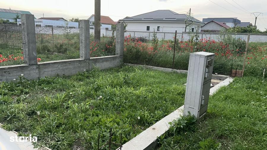 Casă cu 3 camere cu Teren 733 Mp în Cumpăna