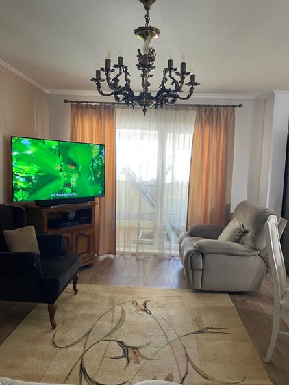 Apartament cu 2 camere decomandat în Central