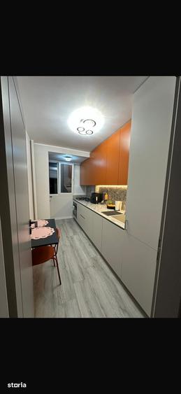 Apartament cu 3 camere, mobilat în Floreasca