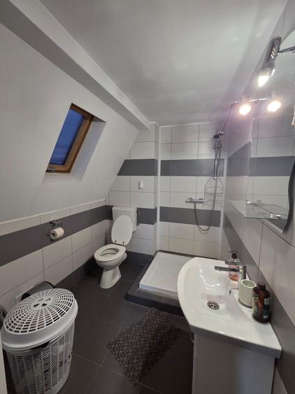 Apartament cu 3 camere semidecomandat în Semicentral